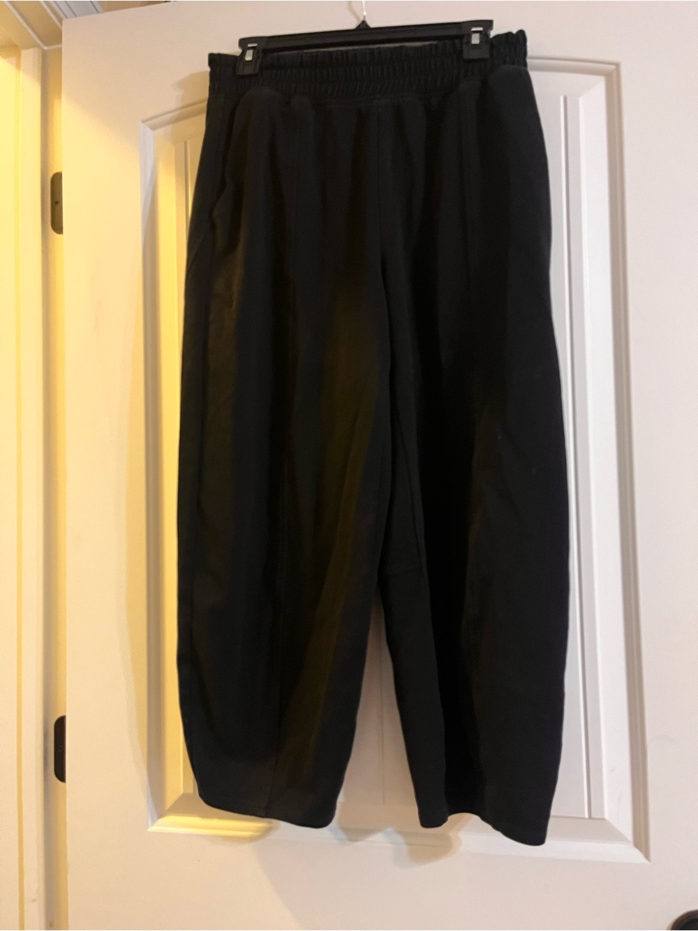 Womens Old Navy barrel sweatpants elastic waist size Medium